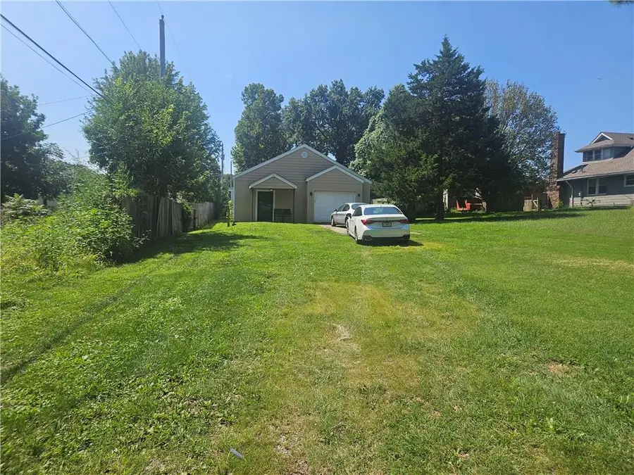 11303 E Sheley Road, Independence, MO 64052 - #2