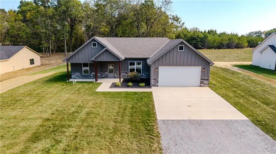 331 NE 21st Road, Warrensburg, MO 64093 - #2