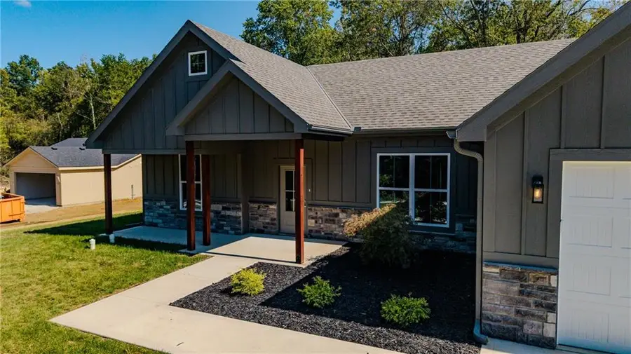 331 NE 21st Road, Warrensburg, MO 64093 - #3