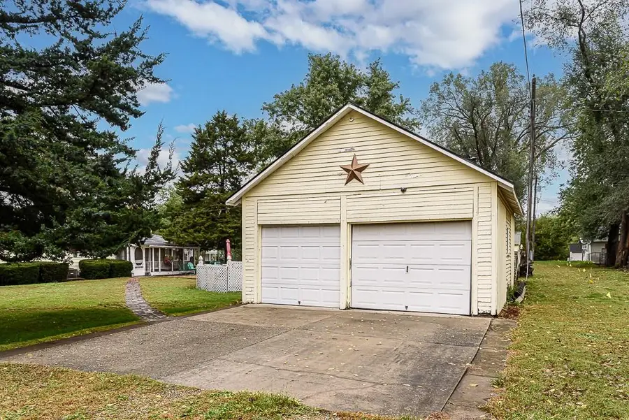 15552 Ripley Street, Basehor, KS 66007 - #2