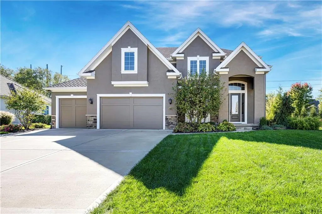 6115 NW 104th Terrace, Kansas City, MO 64154 - #1