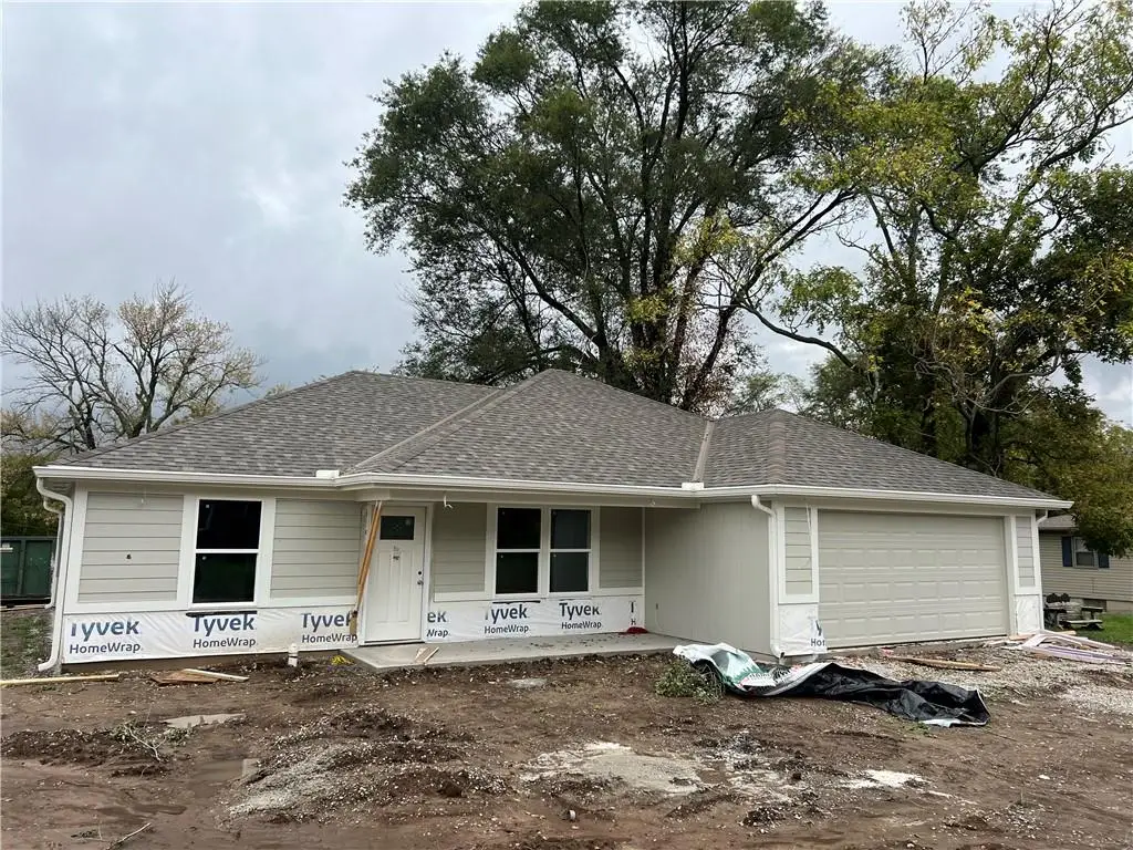 204 N 24th Street, Lexington, MO 64067 - #1