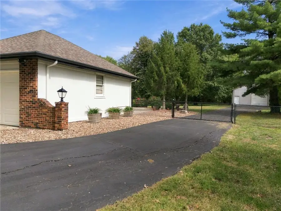 19475 Hardy Street, Overland Park, KS 66085 - #3