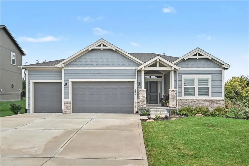 3204 SW Arbor Sound Drive, Lees Summit, MO 64082 - #1