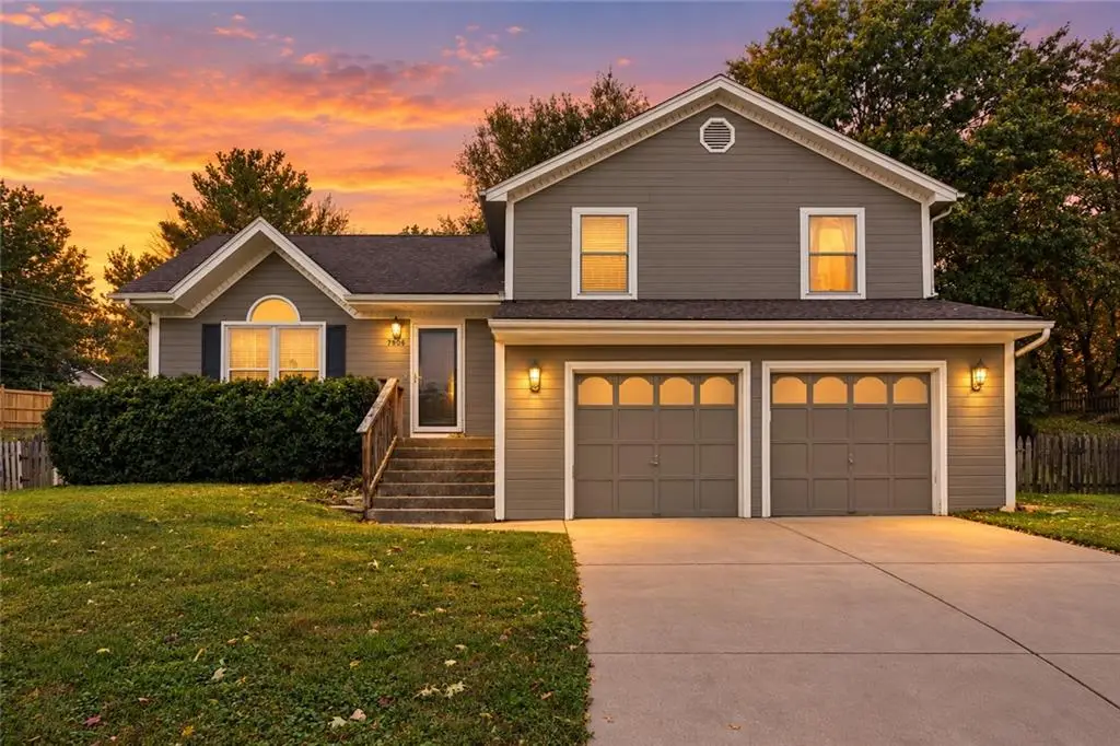 7606 NW 73rd Court, Kansas City, MO 64152 - #1