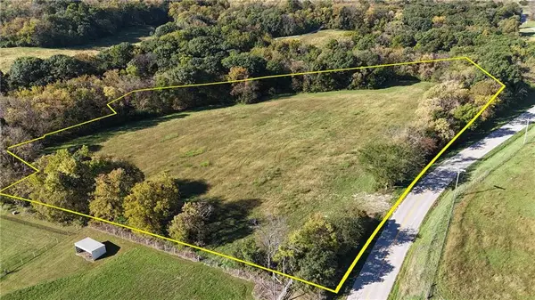 H Highway, Weston, MO 64098