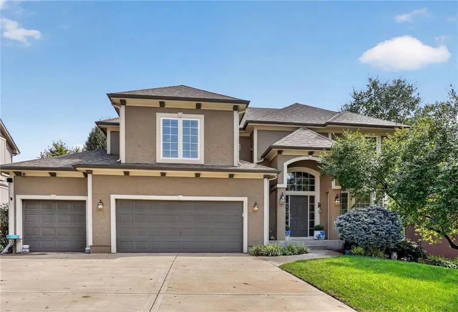 4425 Silverheel Street, Shawnee, KS 66226 - #3