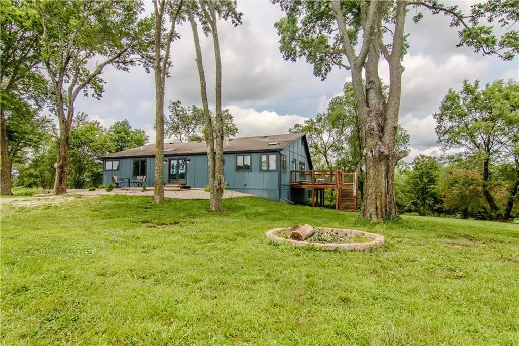 6301 E 285th Street, Freeman, MO 64746 - #1