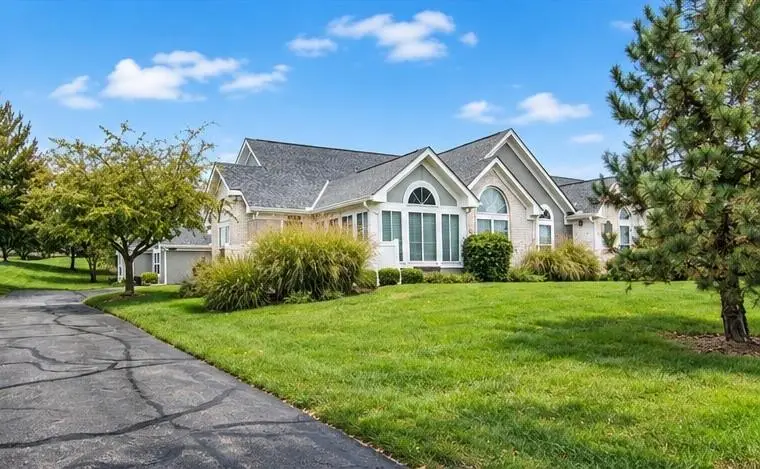 7101 Meadowsweet Lane, Shawnee, KS 66227 - #2