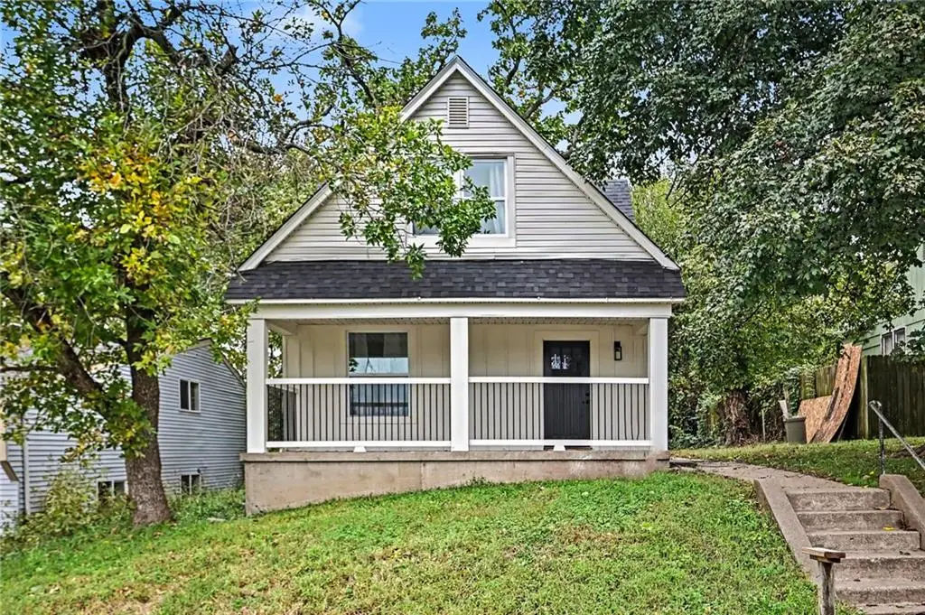 1511 N 28th Street, Kansas City, KS 66102 - #1