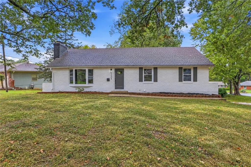 5008 Spring Street, Kansas City, MO 64133 - #1