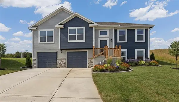 523 Lemon Mint Drive, Raymore, MO 64083
