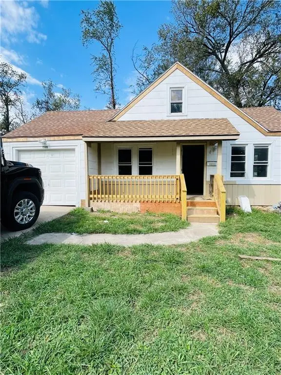 2706 Rowland Avenue, Kansas City, KS 66104 - #1