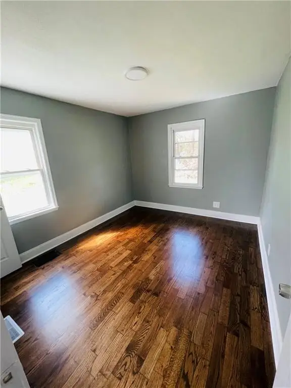 2706 Rowland Avenue, Kansas City, KS 66104 - #3