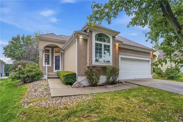 13408 Summit Court, Kansas City, MO 64145