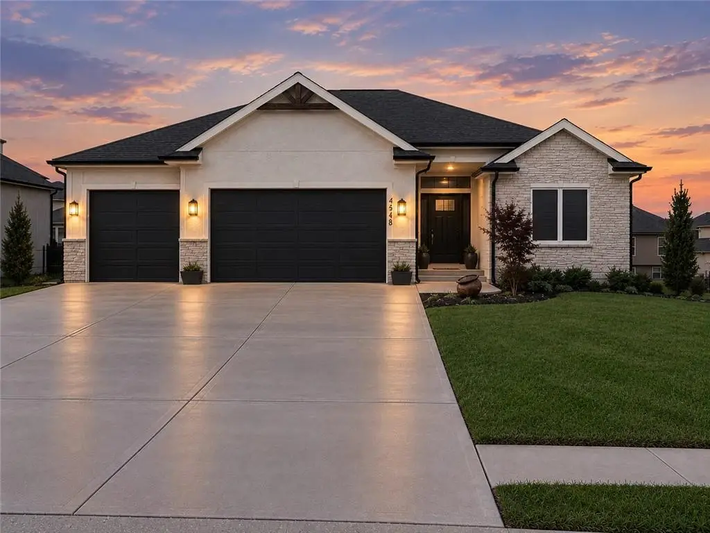 4548 NE Seneca Terrace, Lees Summit, MO 64064 - #1