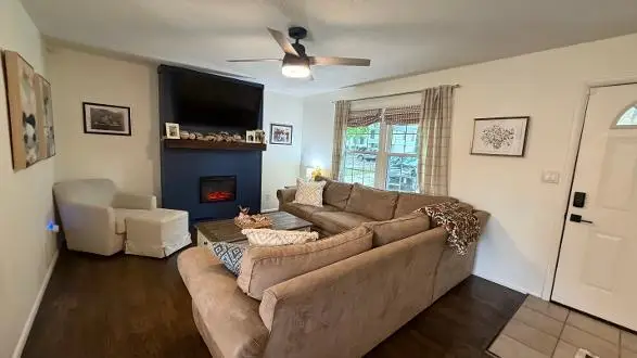 9410 Palmer Avenue, Kansas City, MO 64138 - #3