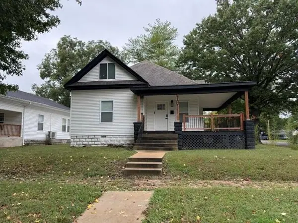 1811 N Smelter Street, Pittsburg, KS 66762