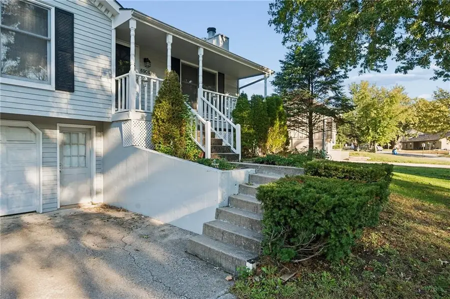 6906 N Chas Drive, Pleasant Valley, MO 64068 - #2