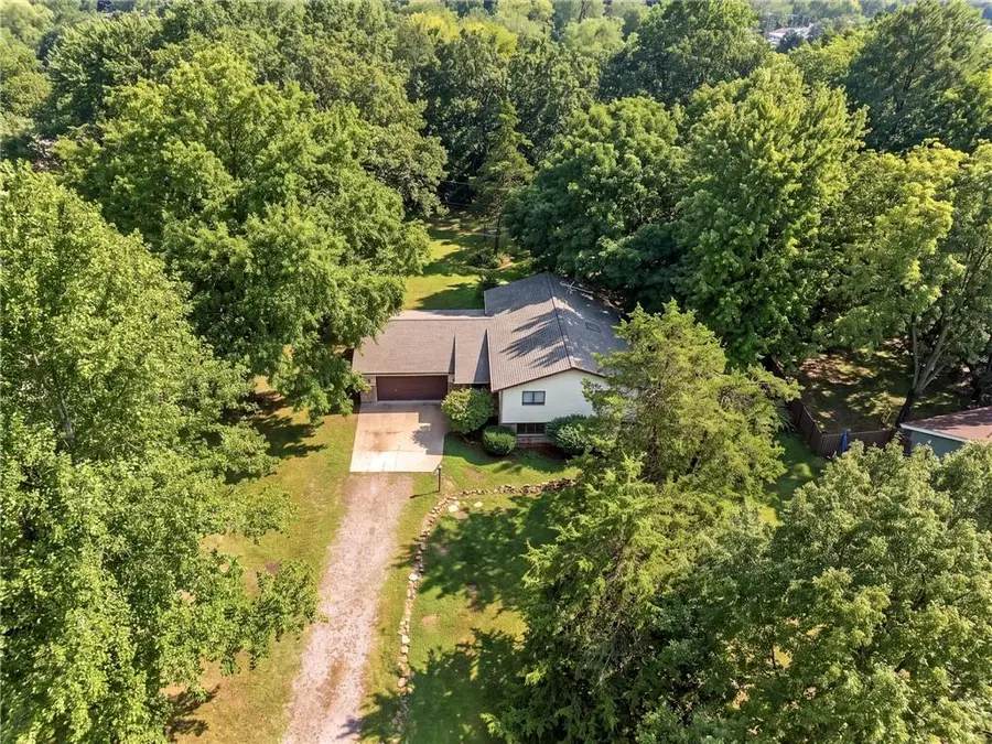 124 SE 215th Road, Warrensburg, MO 64093 - #3
