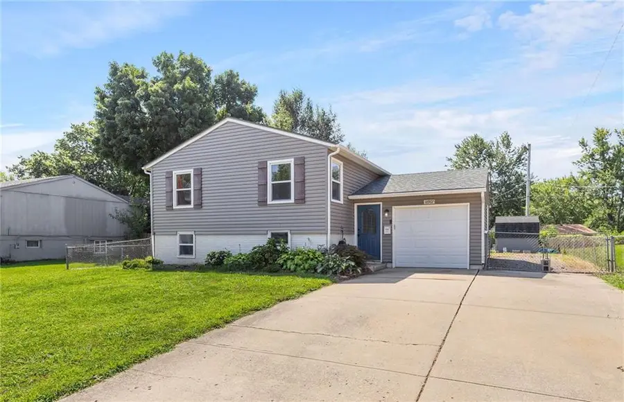 18907 E Susquehanna Ridge, Independence, MO 64056 - #2