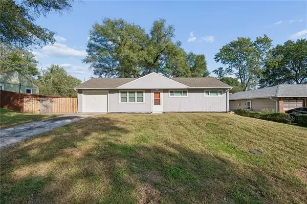 11305 Mckinley Avenue, Kansas City, MO 64134