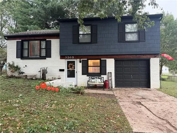 3205 S Mark Circle, Independence, MO 64055