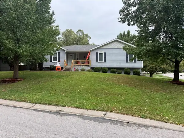 1914 Meadowlane Street, Kearney, MO 64060