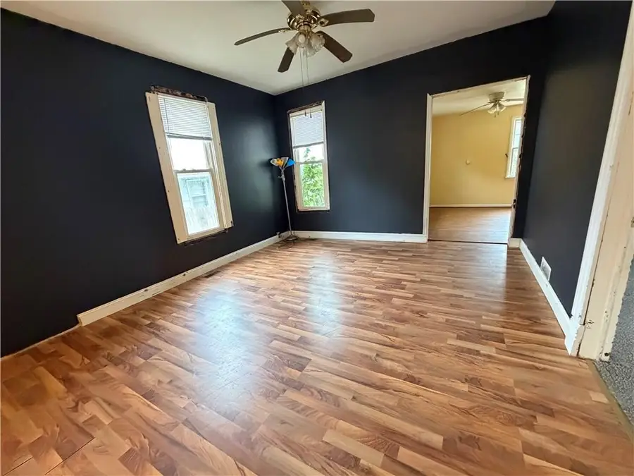 2719 Doniphan Avenue, Saint Joseph, MO 64507 - #3