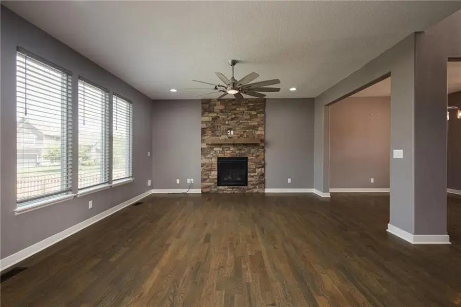 1802 Verbena Avenue, Greenwood, MO 64034 - #3