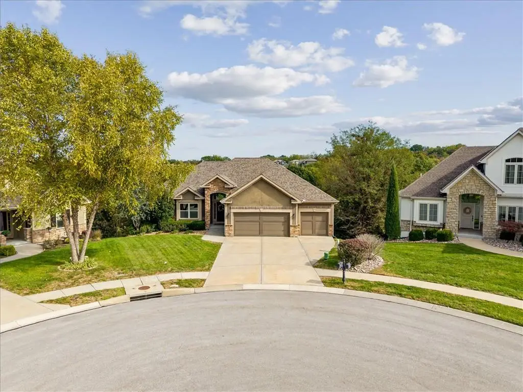 15096 NW 66th Street, Parkville, MO 64152 - #1