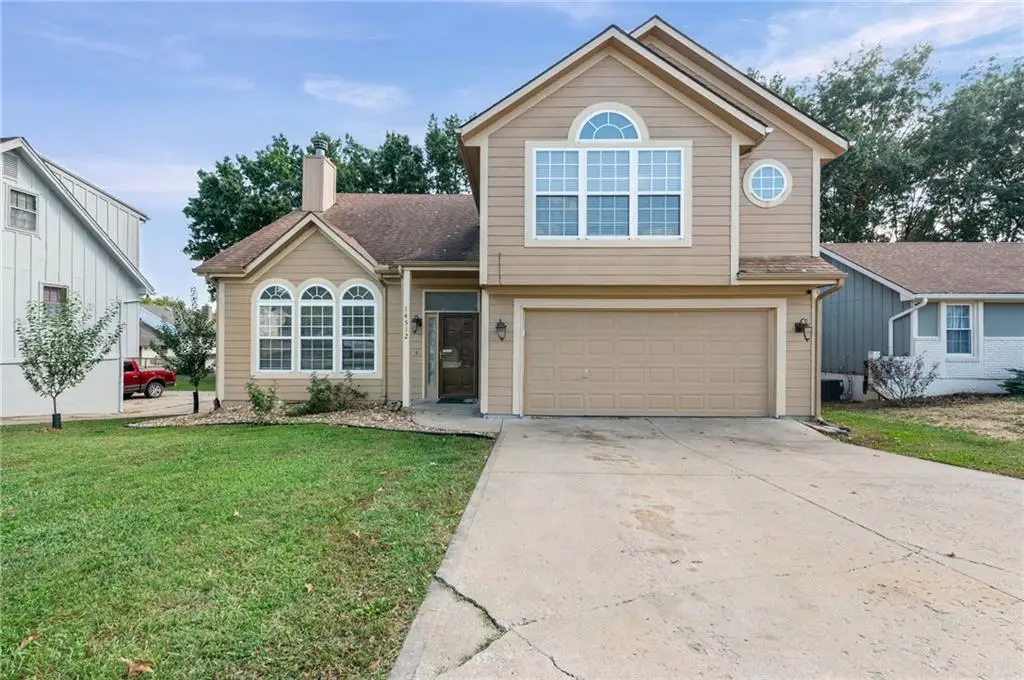 14512 Wilshire Circle, Grandview, MO 64030 - #1