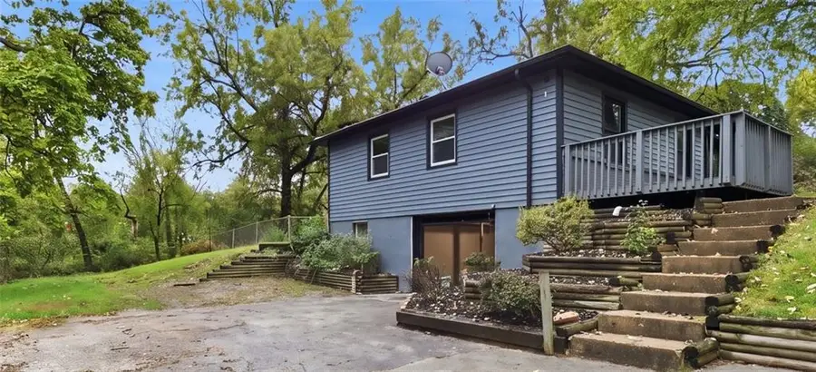 2919 NE Russell Road, Kansas City, MO 64117 - #2