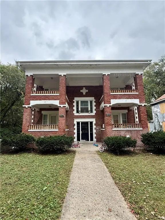 3016 Olive Street, Kansas City, MO 64109 - #1