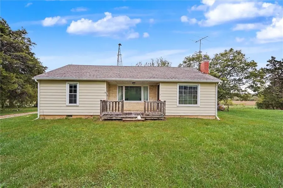 794 E 1650 Road, Baldwin City, KS 66006 - #3