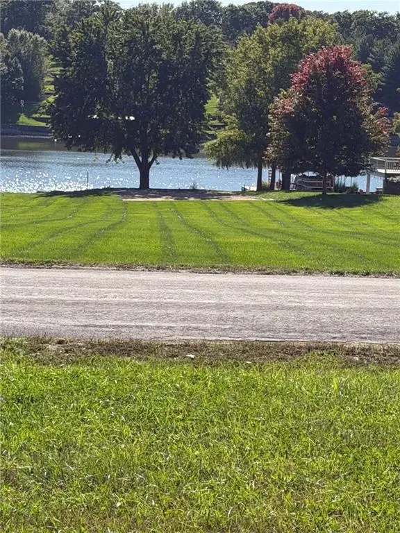 Lake Viking Terrace, Gallatin, MO 64640 - #2
