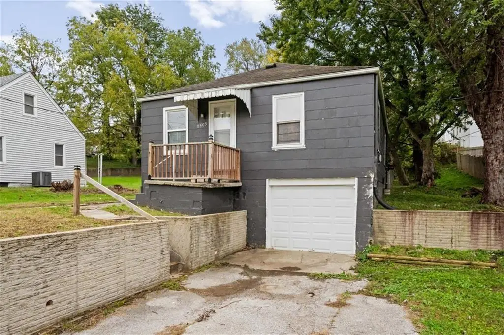 11503 Hackett Street, Sugar Creek, MO 64054 - #1