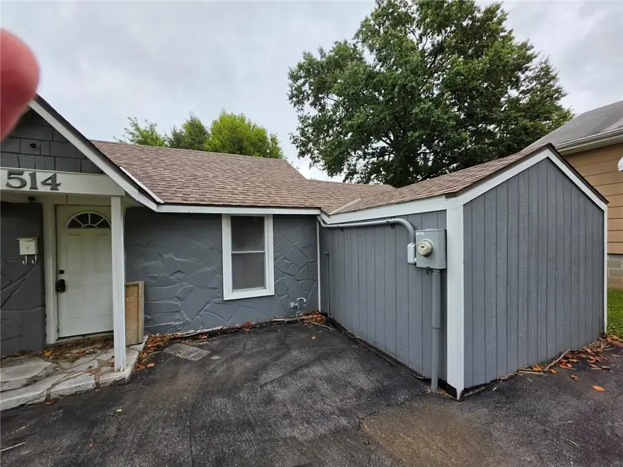 514 W Southside Boulevard, Independence, MO 64055 - #2