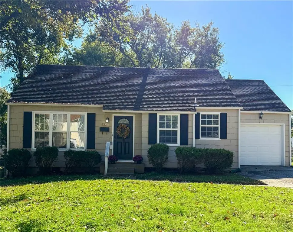 5321 W 50th Terrace, Roeland Park, KS 66205 - #1