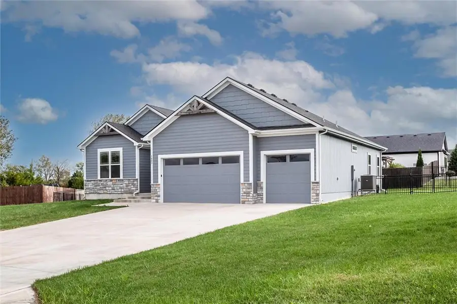 1603 Marvin Court, Harrisonville, MO 64701 - #2