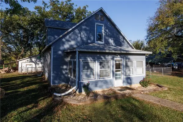 233 S 4th N/a, Fredonia, KS 66736