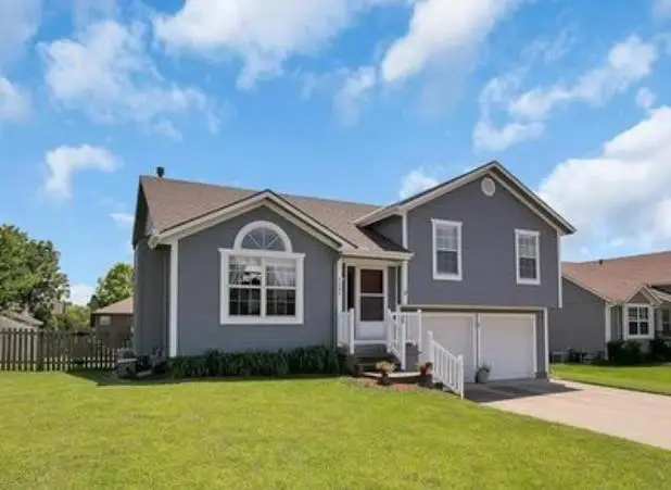 1403 Willow Drive, Greenwood, MO 64034 - #1