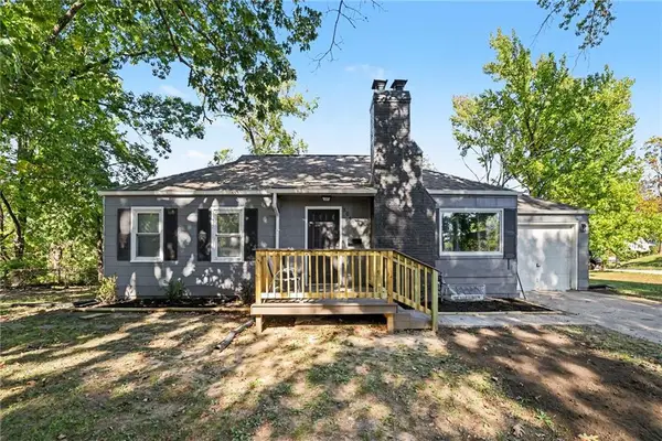 5046 Glenside Court, Kansas City, MO 64129