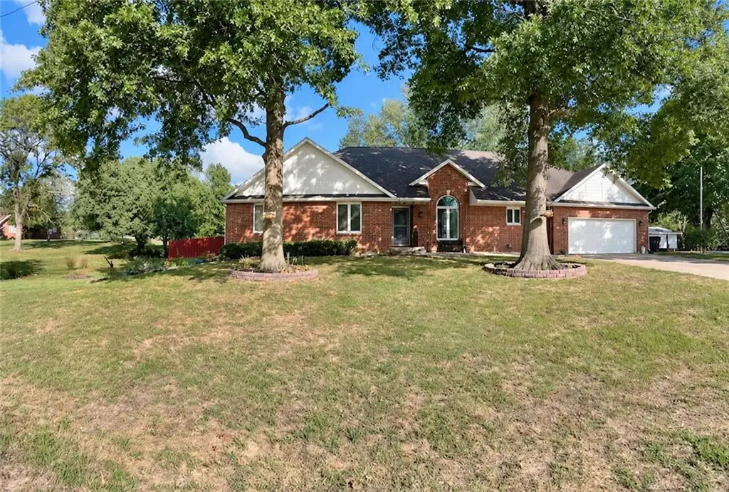 404 Olive Street, Windsor, MO 65360 - #1