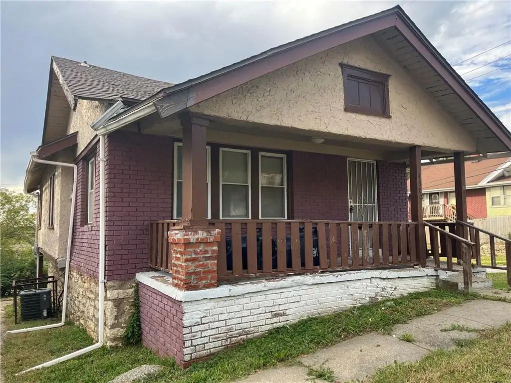 4300 Montgall Avenue, Kansas City, MO 64130 - #1