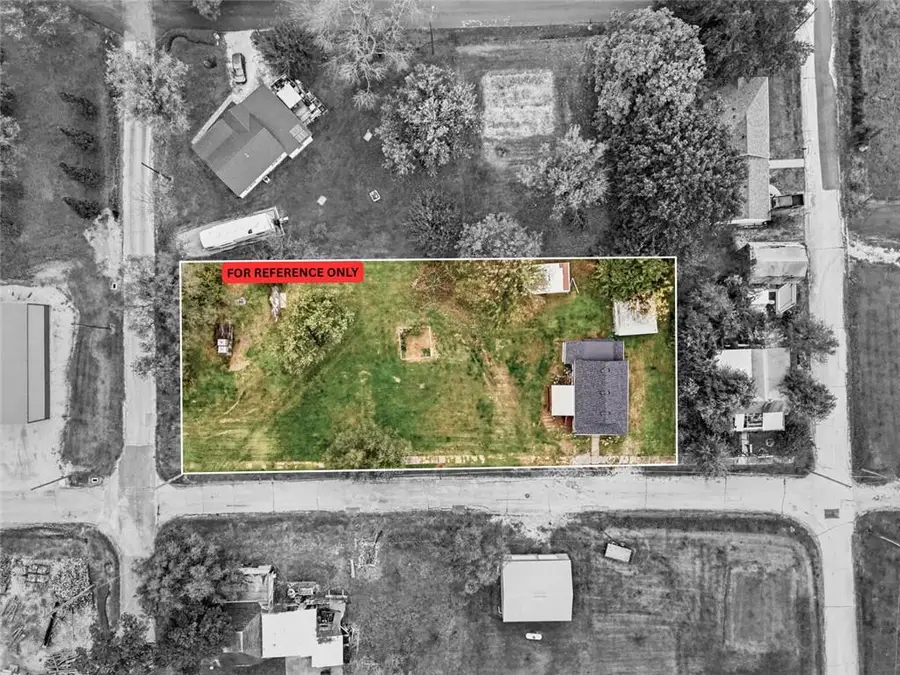 1010 W 14th Street, Trenton, MO 64683 - #2