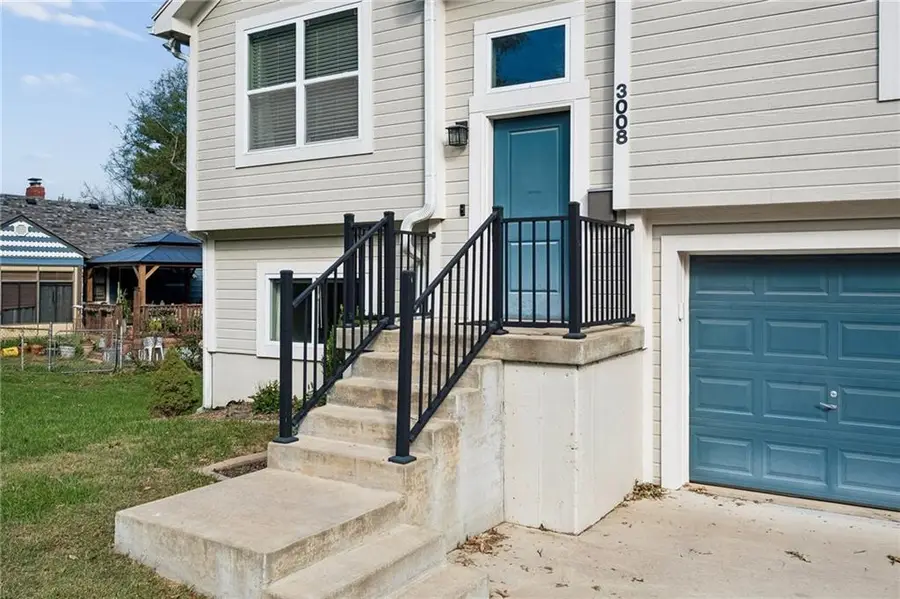 3008 NE 53rd Terrace, Kansas City, MO 64119 - #2