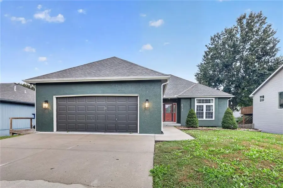 413 Shannon Avenue, Smithville, MO 64089 - #2