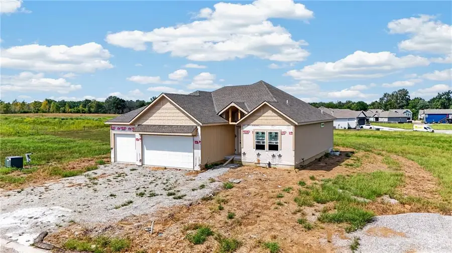 11110 E 209th Street, Peculiar, MO 64078 - #2