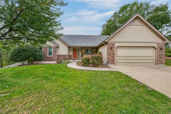 7312 N Strathbury Avenue, Kansas City, MO 64151